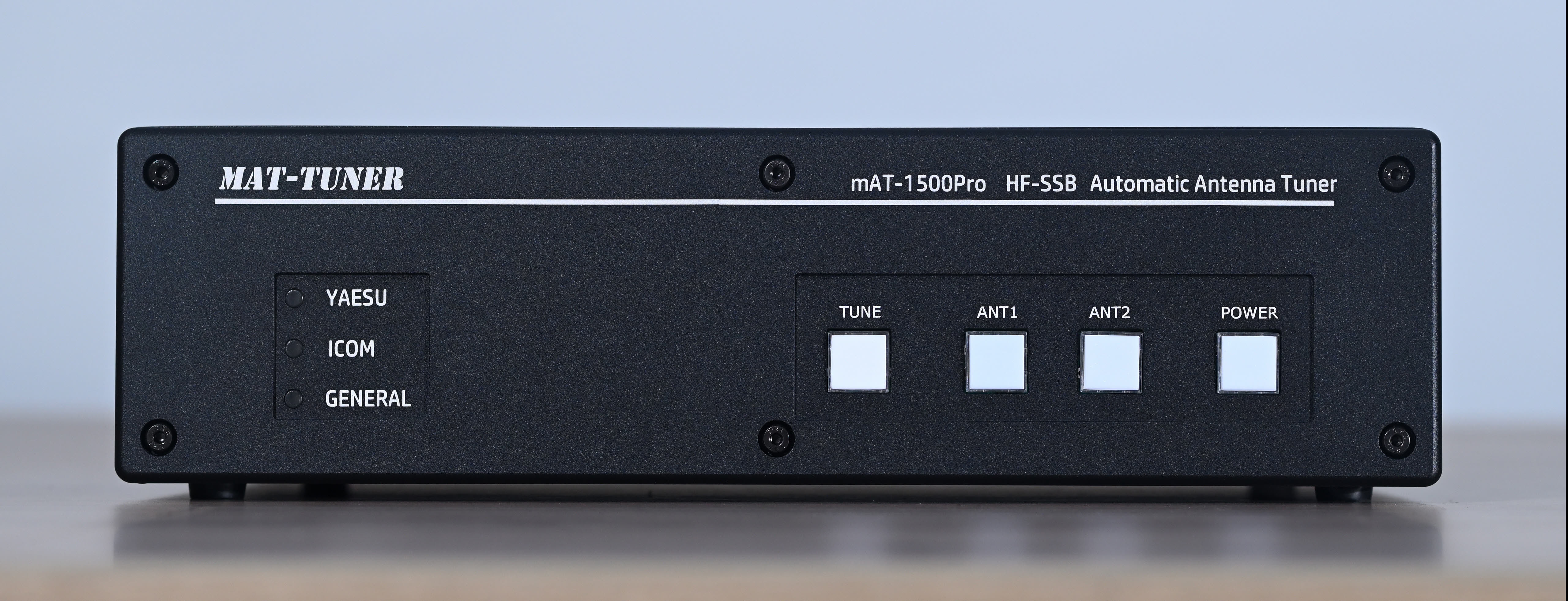 mAT-1500Pro spredaj
